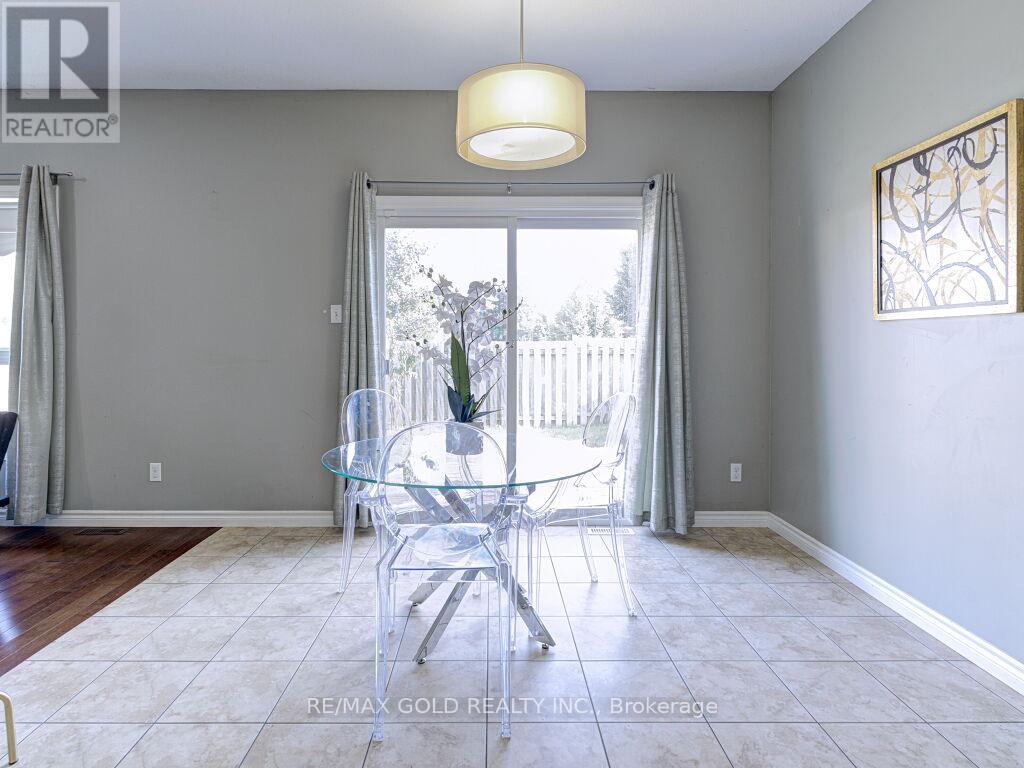 35 - 960 Bitterbush Crescent, London North, Ontario  N6H 0G1 - Photo 12 - X12834554