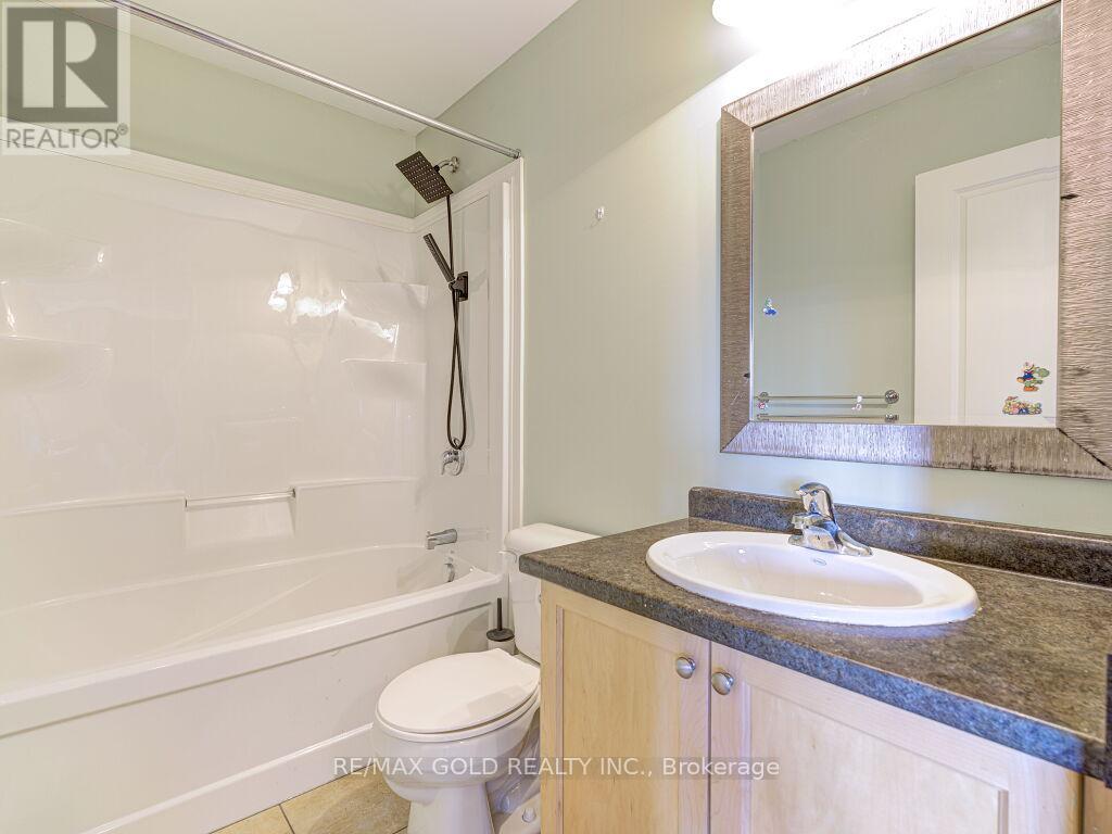 35 - 960 Bitterbush Crescent, London North, Ontario  N6H 0G1 - Photo 24 - X12834554