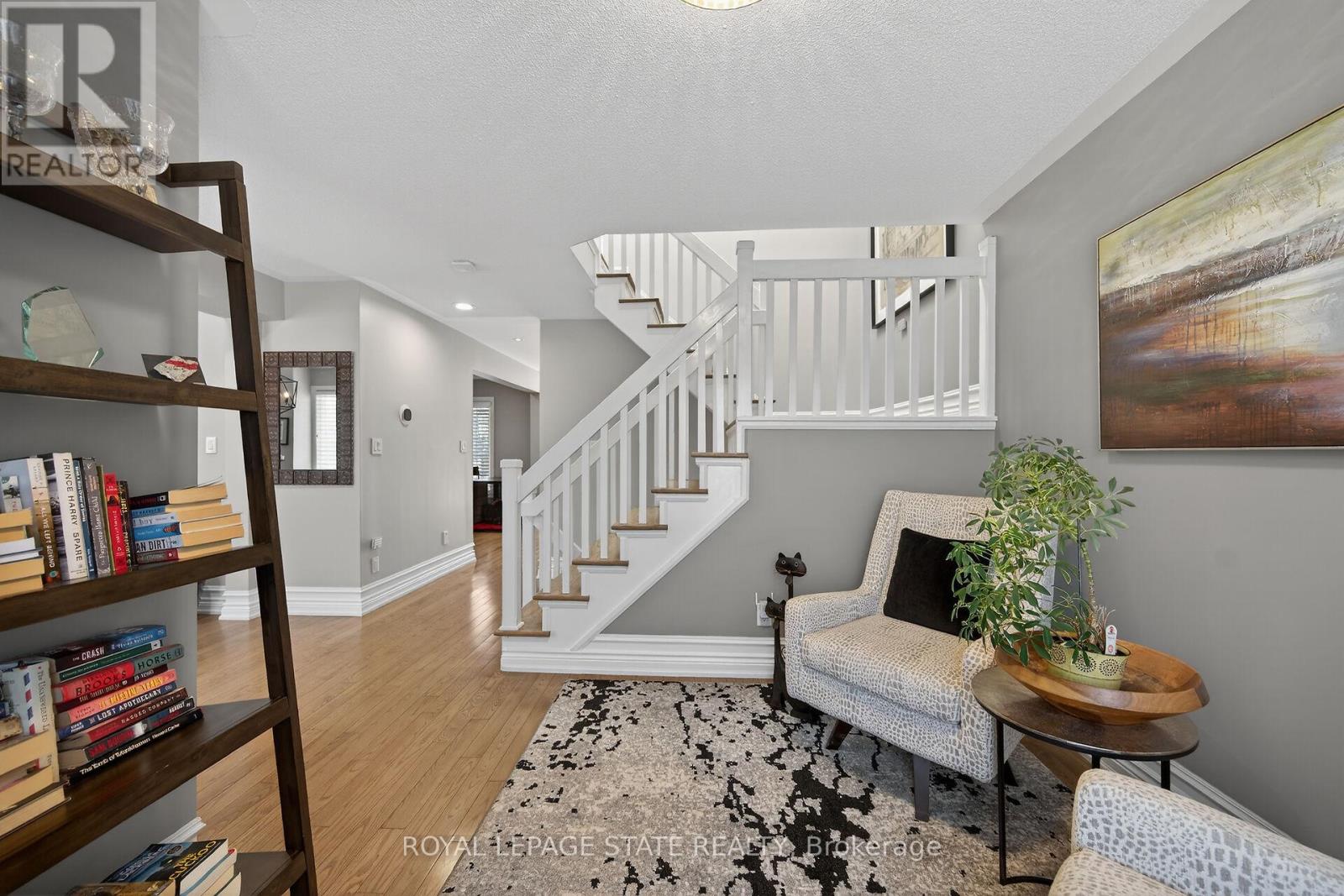 12 - 334 Wilson Street W, Hamilton, Ontario  L9G 1N5 - Photo 4 - X12834604