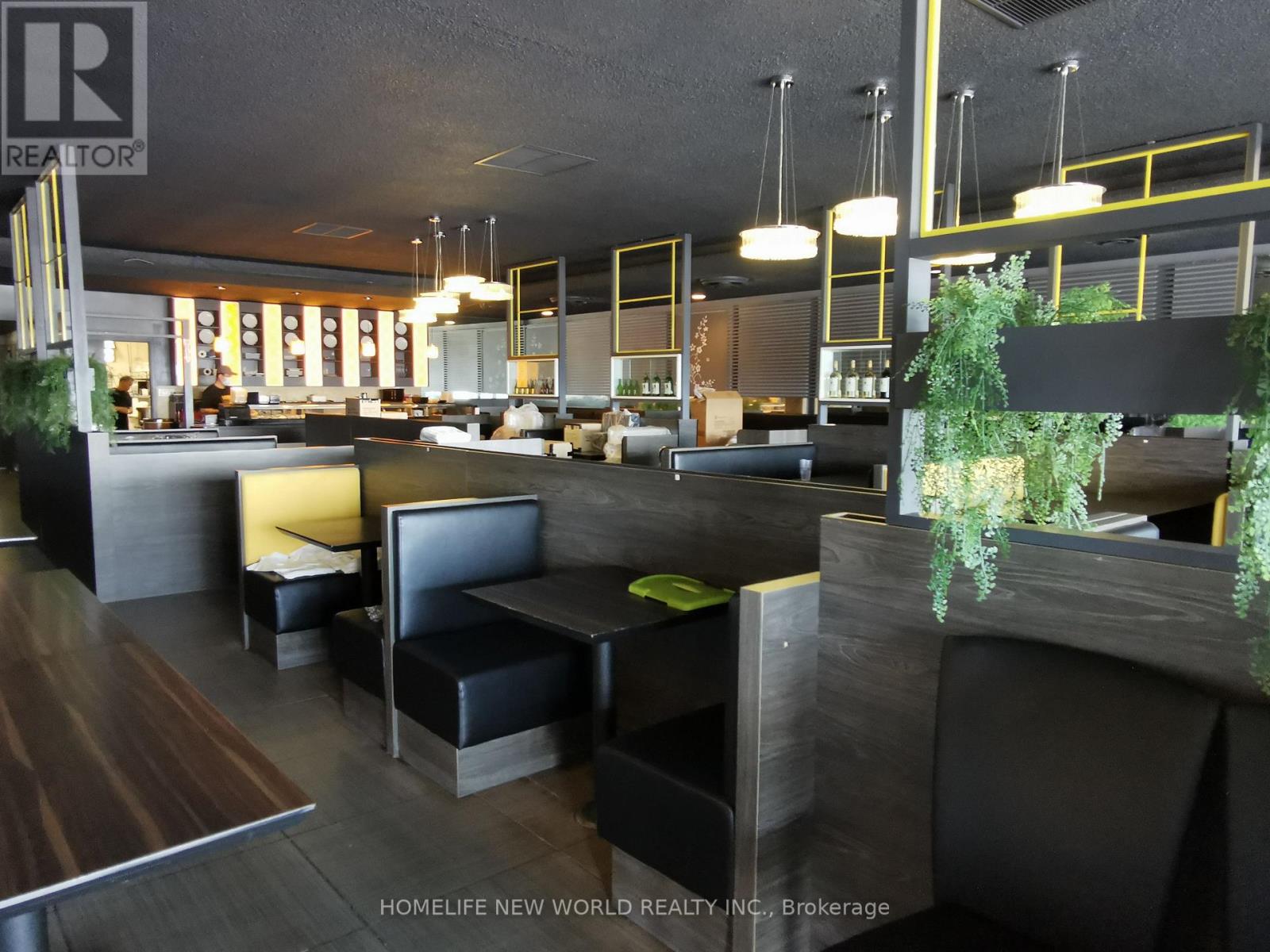 32 Dundas Street W, Belleville, Ontario  K8P 1A3 - Photo 3 - X12834618