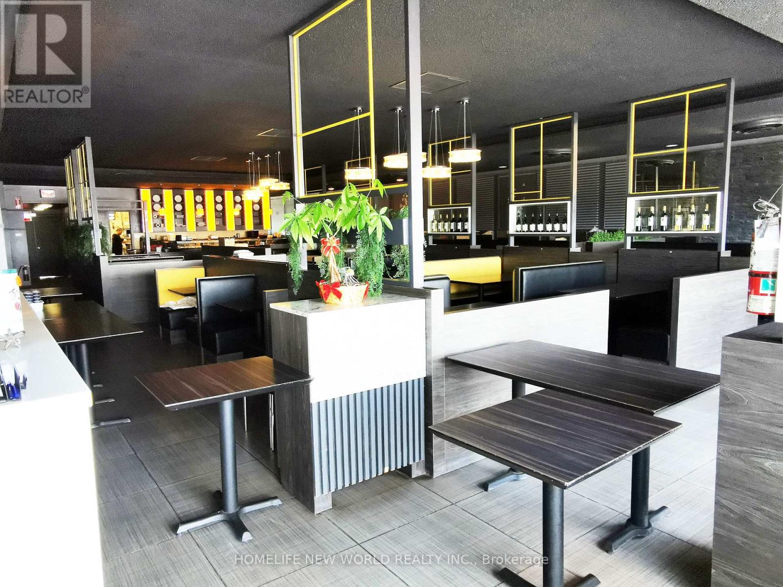 32 Dundas Street W, Belleville, Ontario  K8P 1A3 - Photo 4 - X12834618