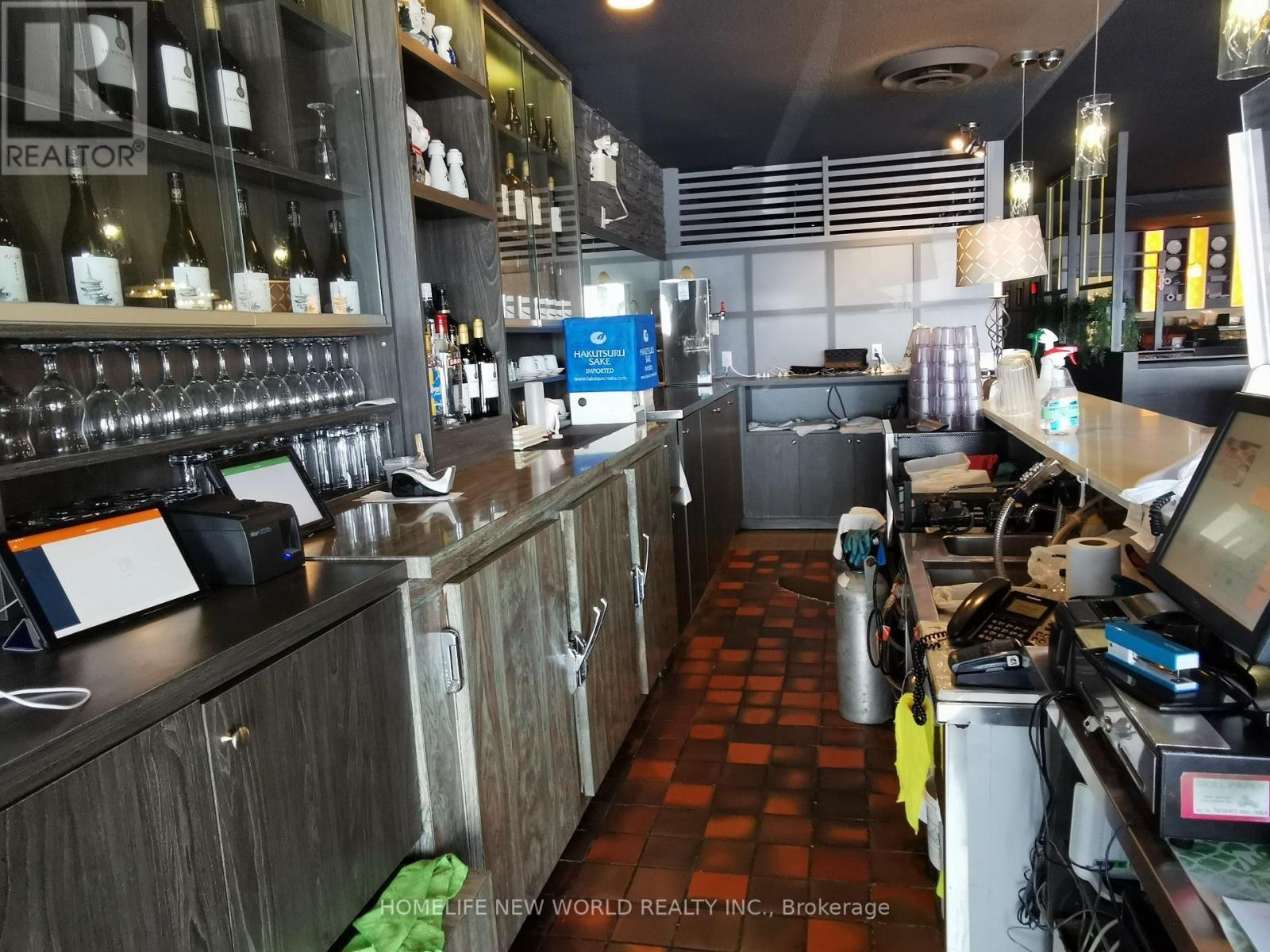 32 Dundas Street W, Belleville, Ontario  K8P 1A3 - Photo 5 - X12834618