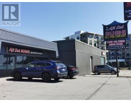 32 DUNDAS STREET W, Belleville, Ontario