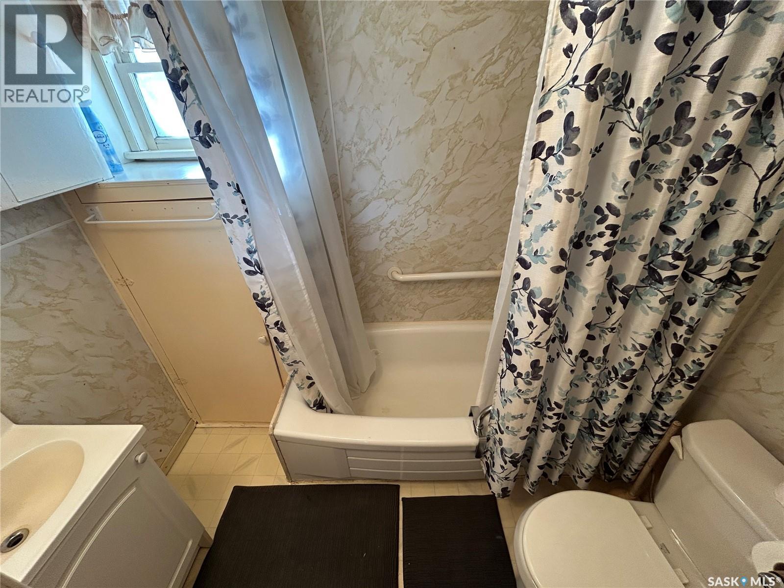 326 Taylor Street, Bienfait, Saskatchewan  S0C 0M0 - Photo 30 - SK029485