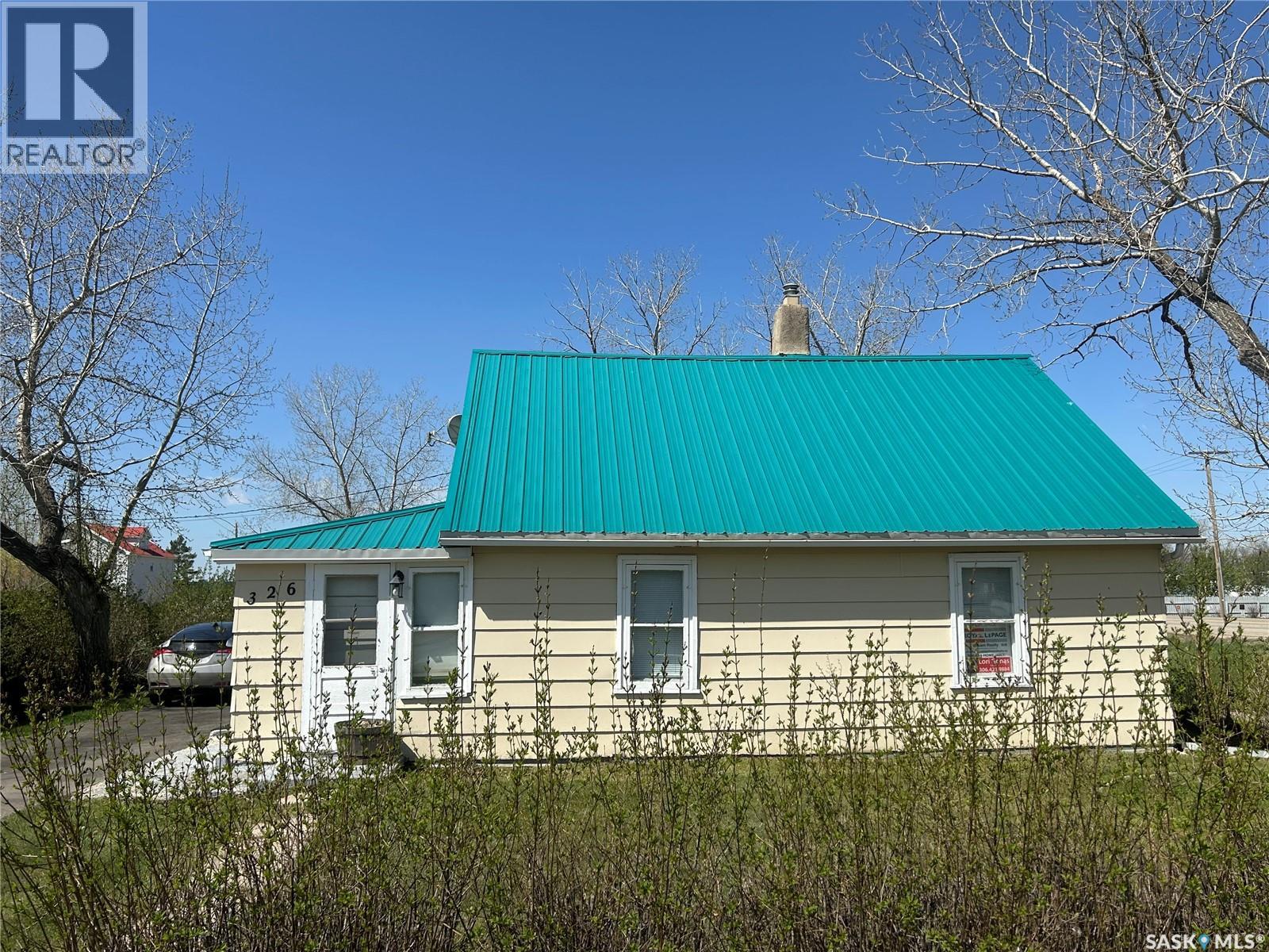 326 Taylor Street, Bienfait, Saskatchewan  S0C 0M0 - Photo 38 - SK029485