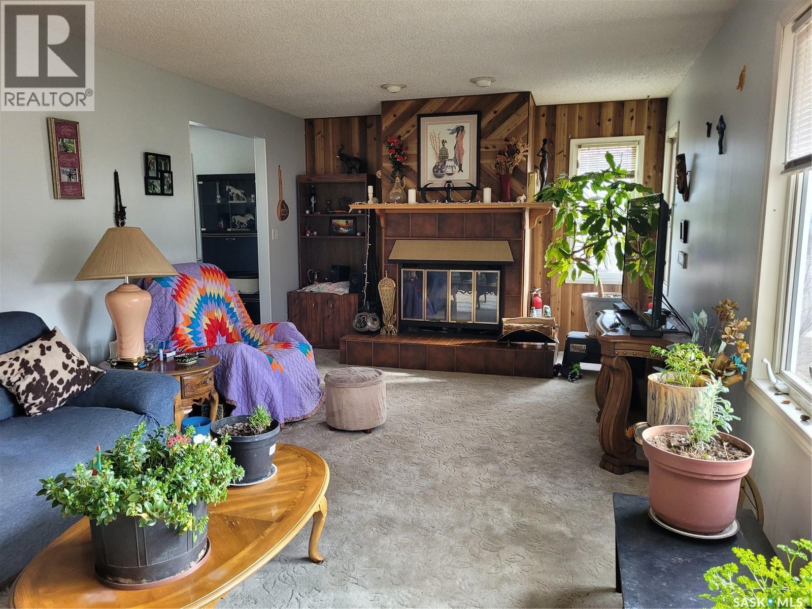 529 6th Avenue E, Assiniboia, Saskatchewan  S0H 0B0 - Photo 15 - SK029477