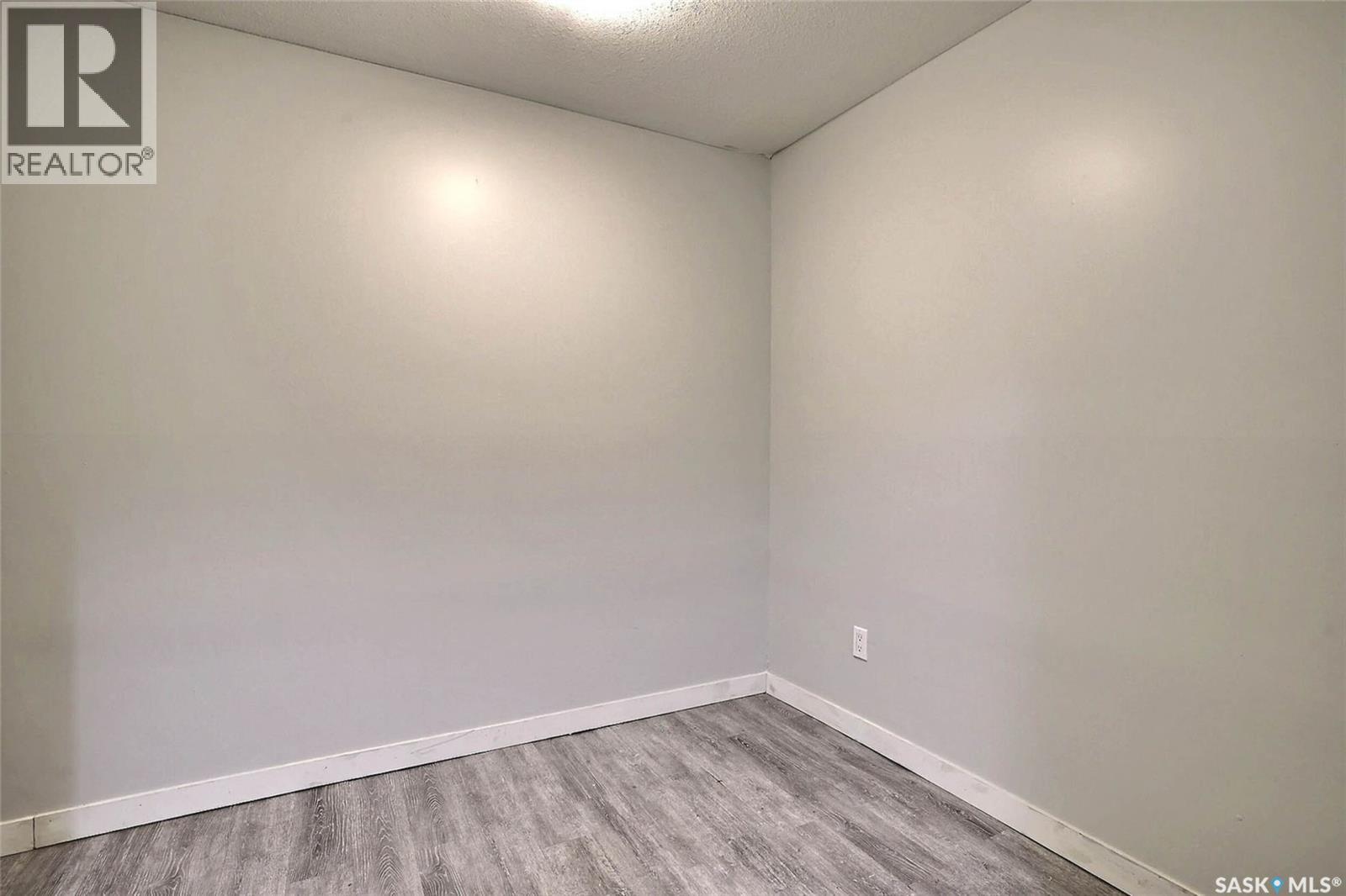 1135 Mctavish Street, Regina, Saskatchewan  S4T 3V6 - Photo 13 - SK029473