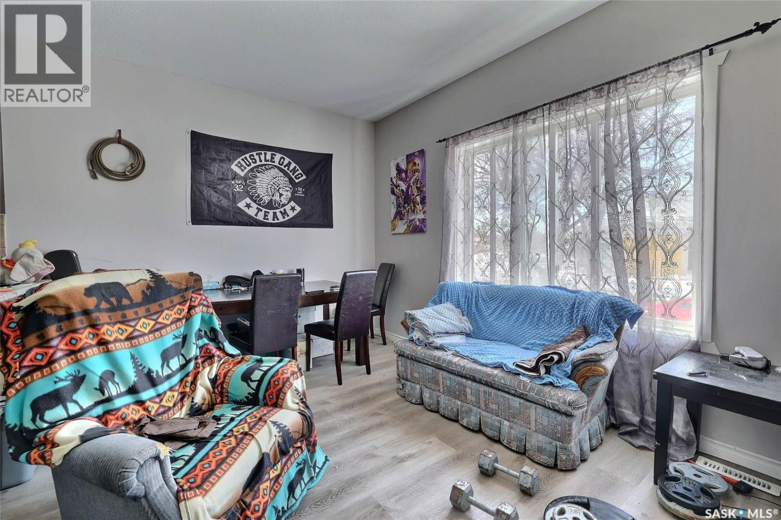 1135 Mctavish Street, Regina, Saskatchewan  S4T 3V6 - Photo 3 - SK029473