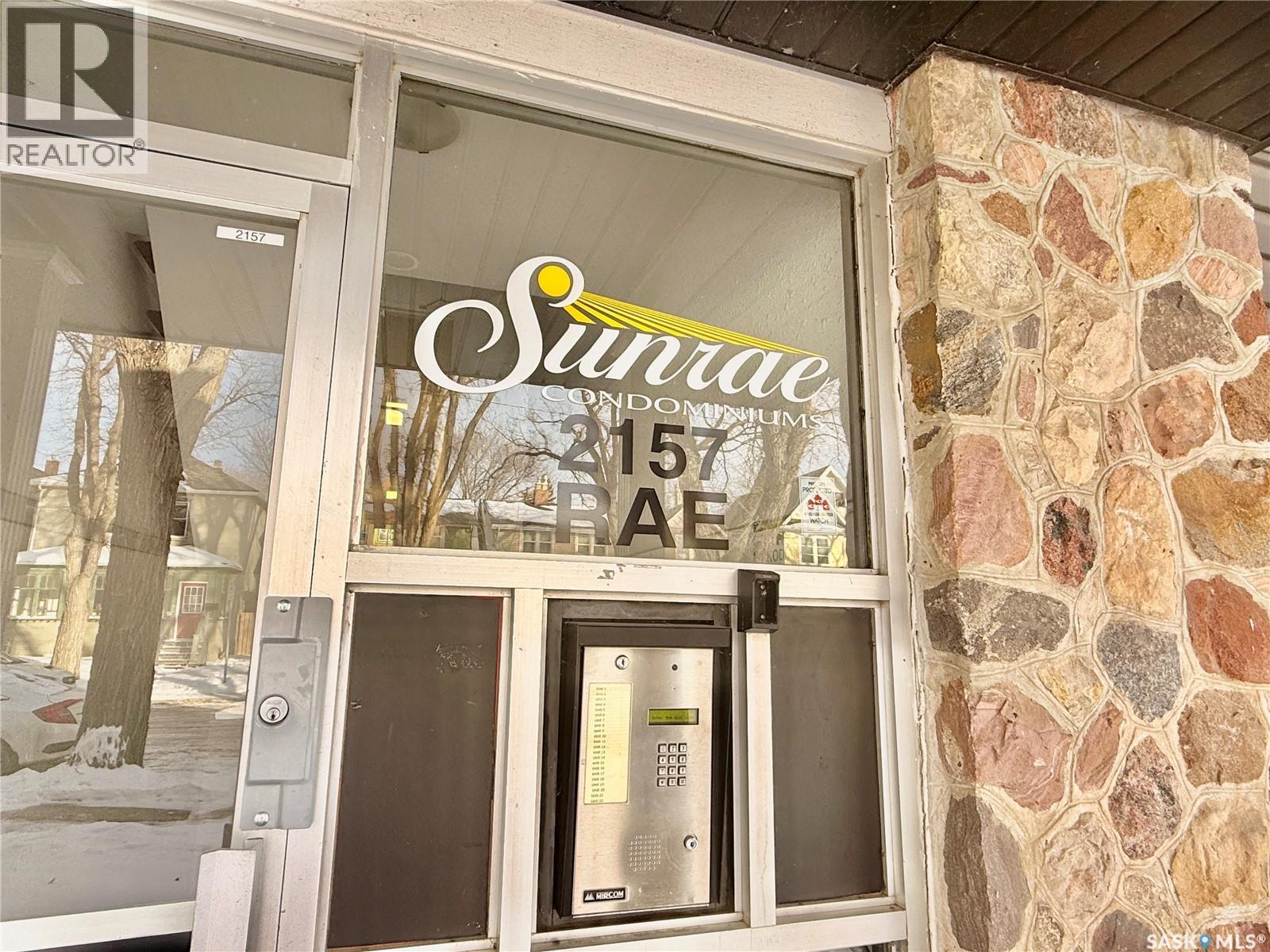 5 2157 Rae Street, Regina, Saskatchewan  S4T 2E8 - Photo 4 - SK029264