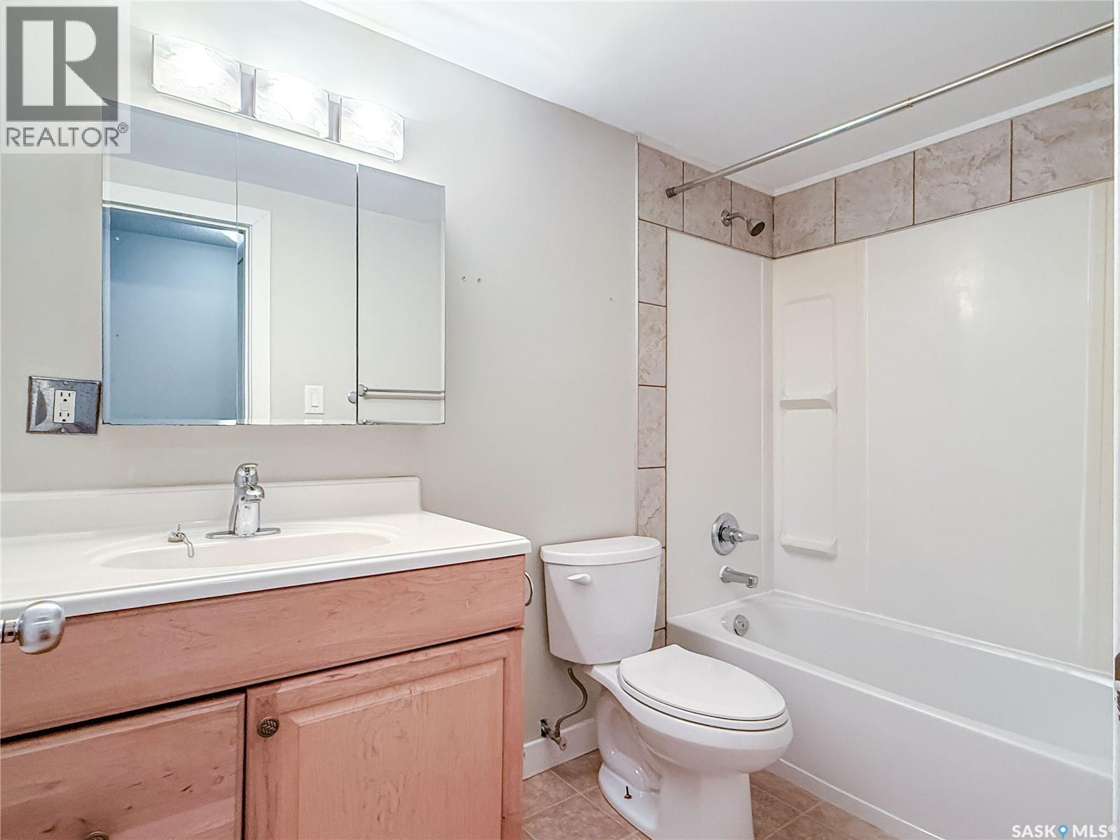 5 2157 Rae Street, Regina, Saskatchewan  S4T 2E8 - Photo 8 - SK029264