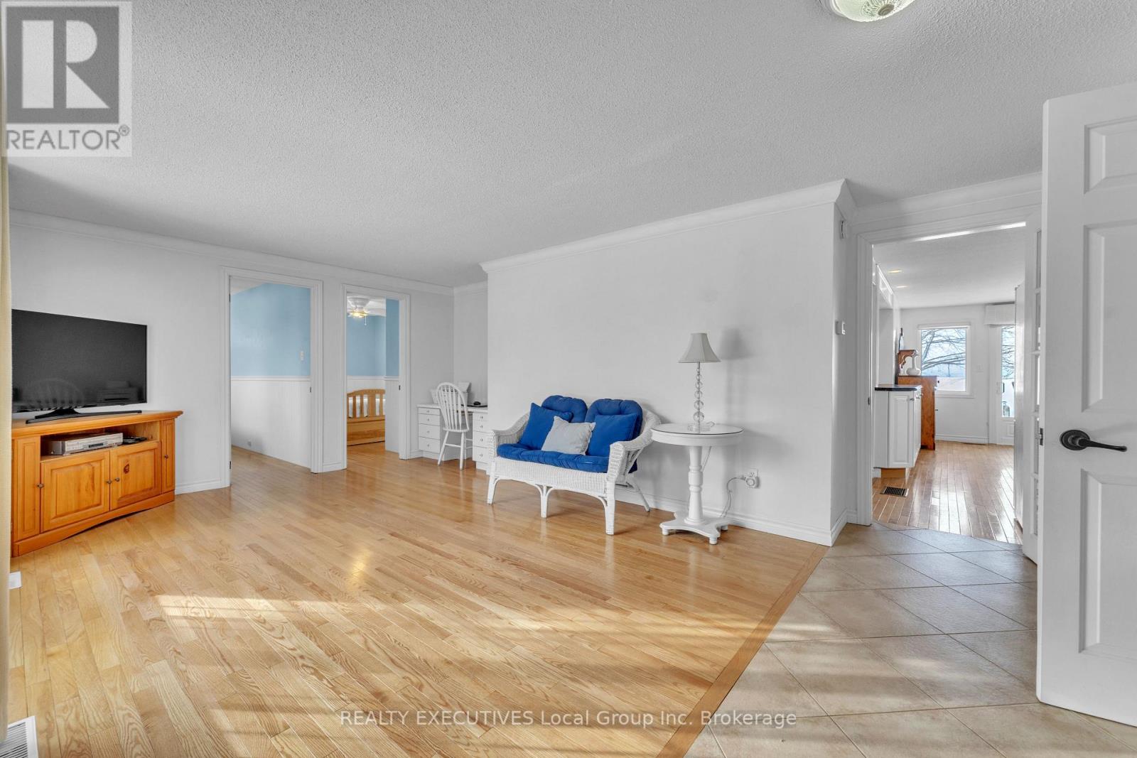 981 Premier Road, North Bay (Ferris), Ontario  P1A 2H9 - Photo 11 - X12834704