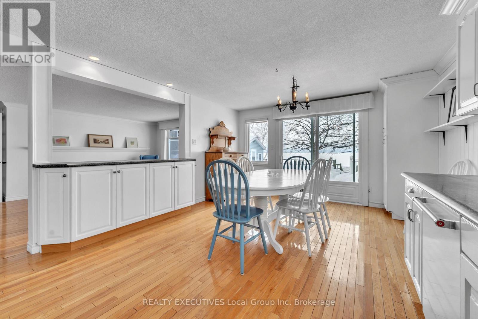 981 Premier Road, North Bay (Ferris), Ontario  P1A 2H9 - Photo 18 - X12834704