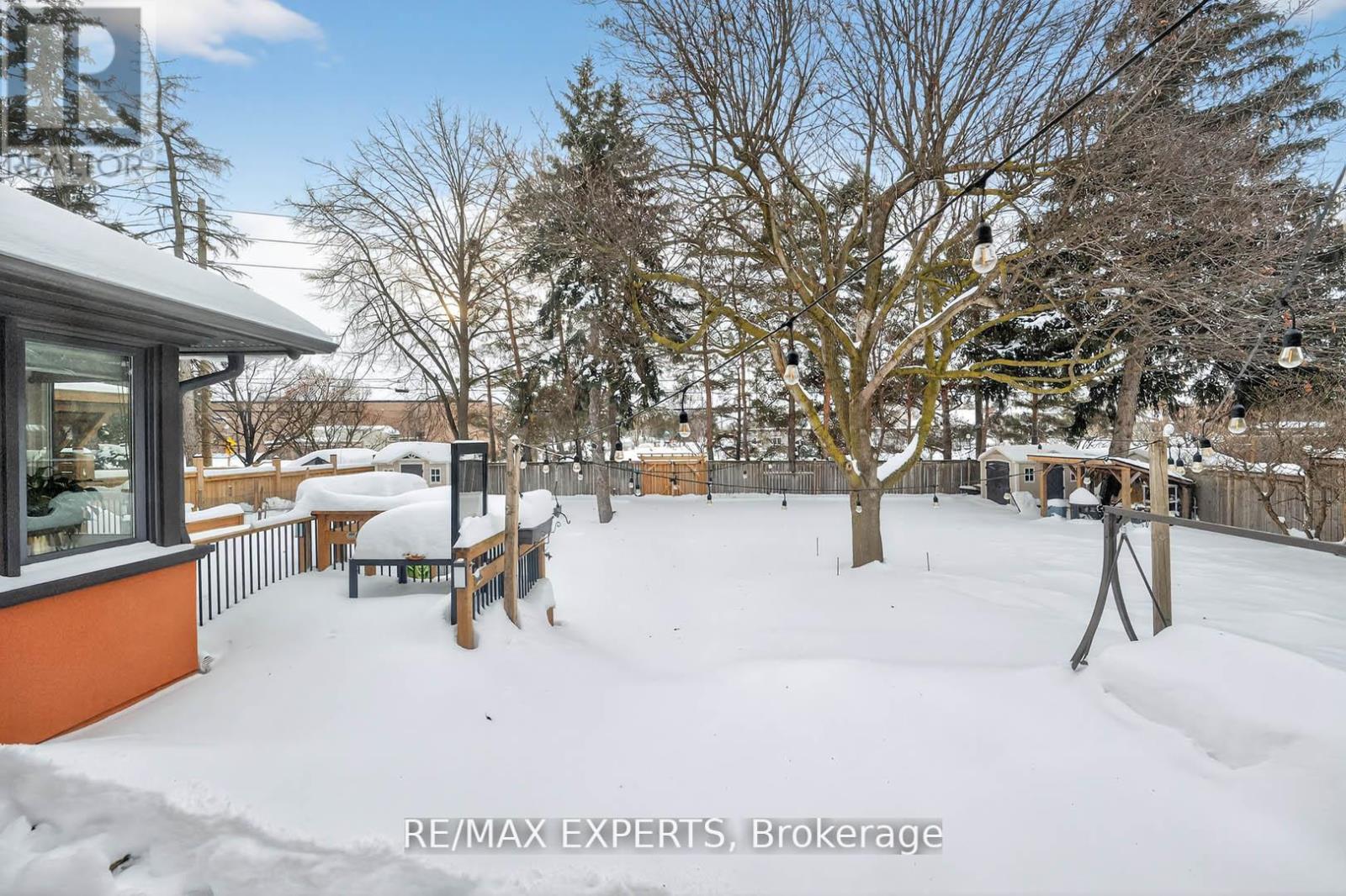 60 Suburban Drive, Mississauga, Ontario L5N 1G9 - Photo 42 - W12834484