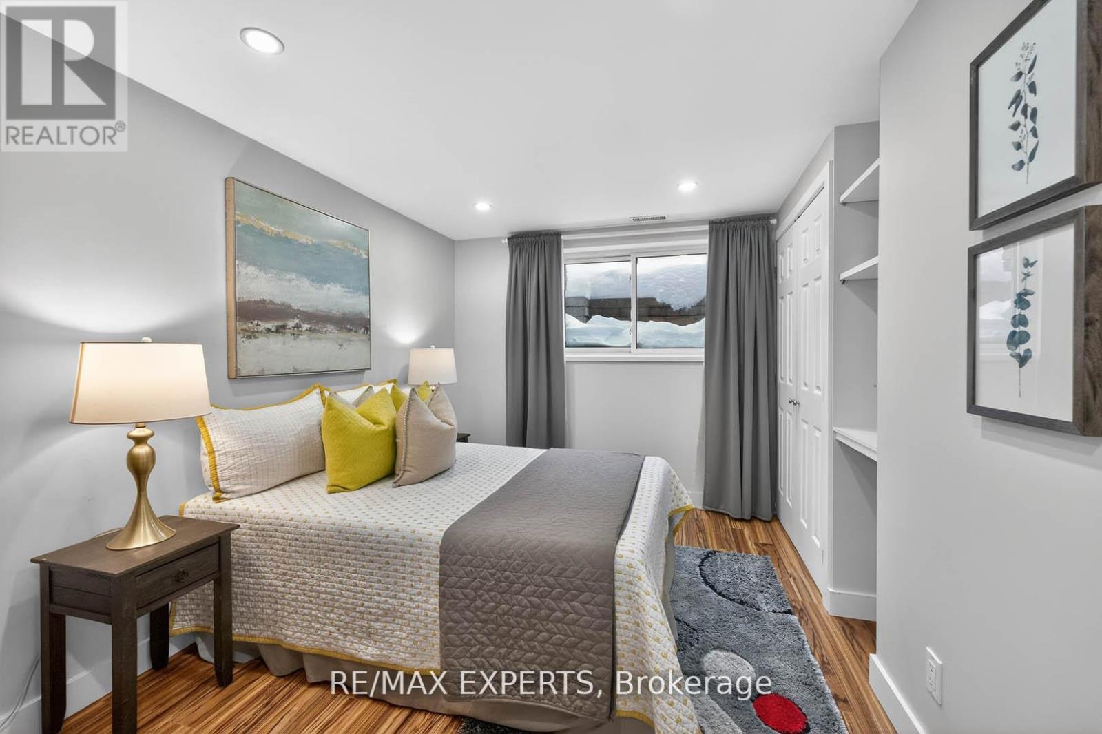 60 Suburban Drive, Mississauga, Ontario L5N 1G9 - Photo 30 - W12834484