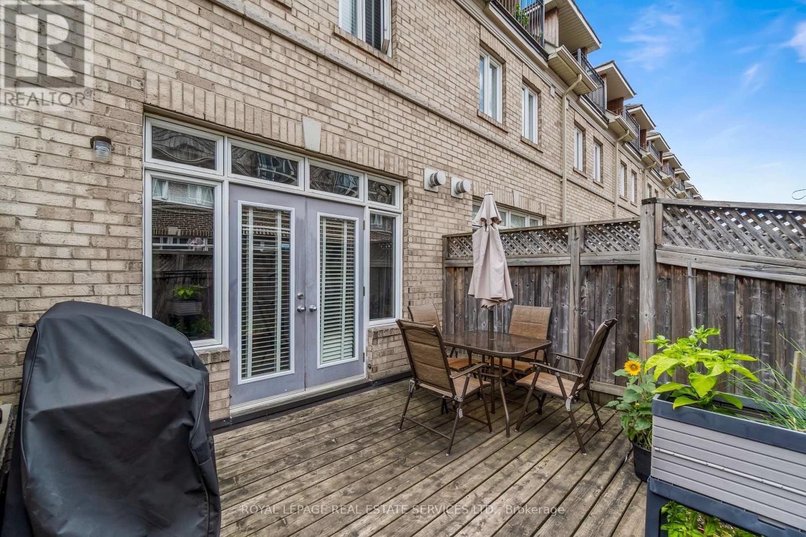 122 Six Point Road, Toronto, Ontario  M8Z 0A1 - Photo 31 - W12834612