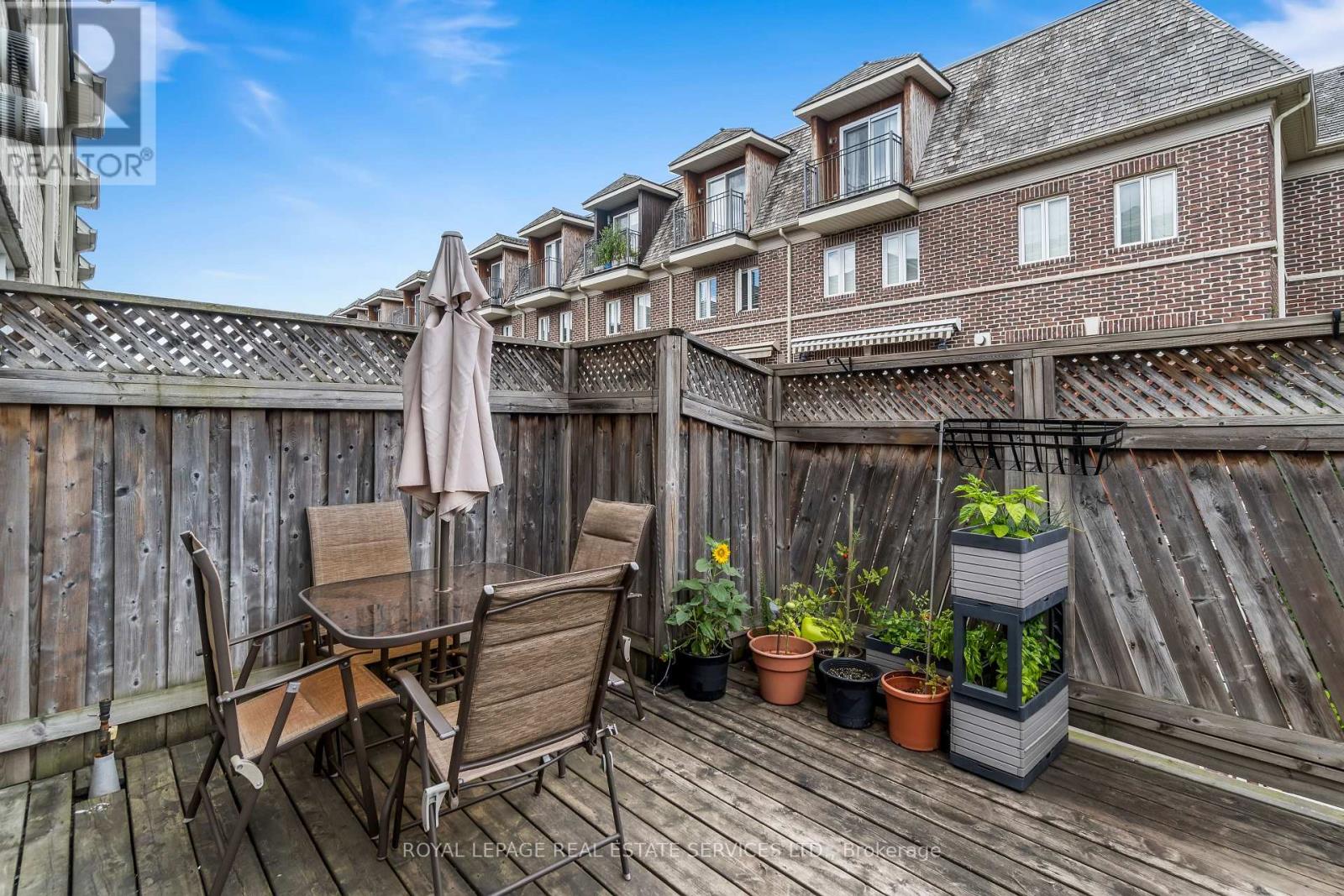 122 Six Point Road, Toronto, Ontario  M8Z 0A1 - Photo 33 - W12834612