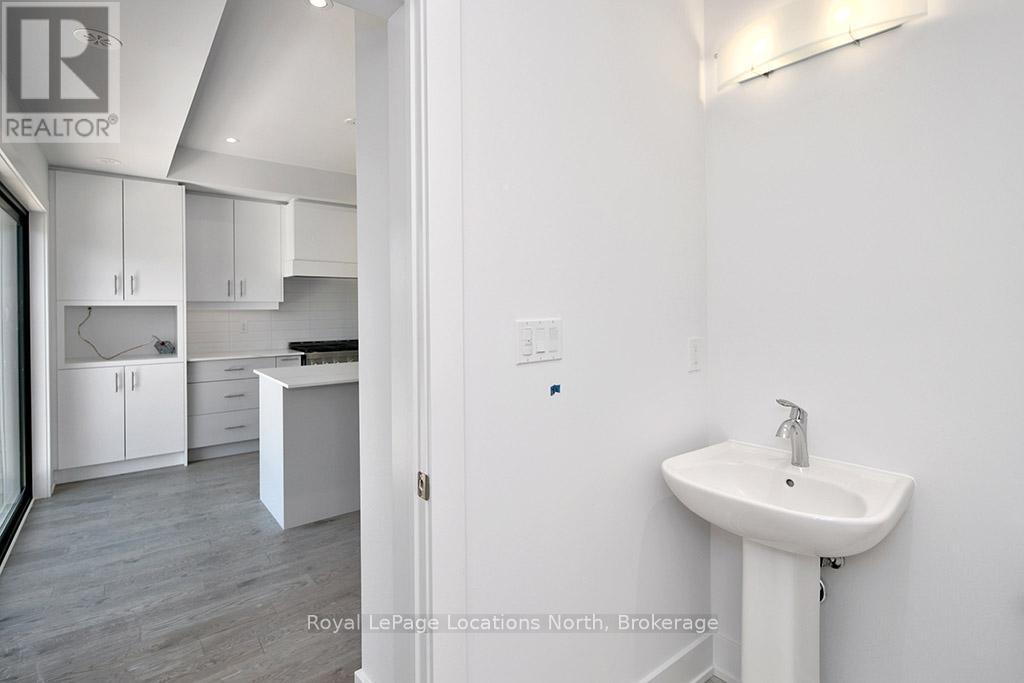 18 - 117 Sladden Court, Blue Mountains, Ontario  N0H 2P0 - Photo 22 - X12834696