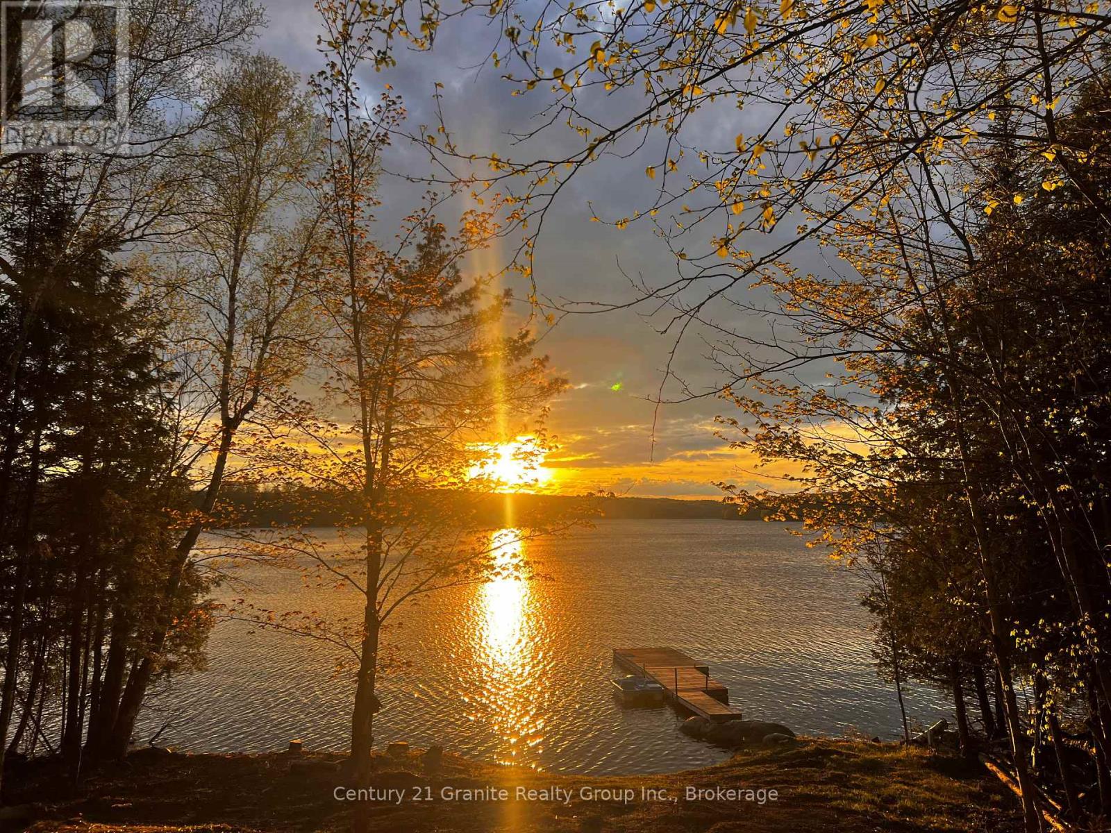 2347 Kashagawigamog Lake Road, Minden Hills, Ontario  K0M 2K0 - Photo 2 - X12834856