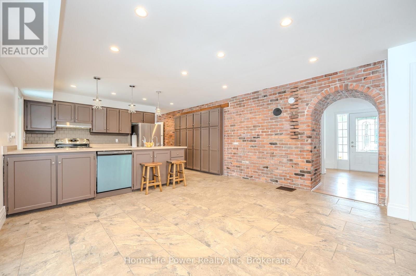 4290 Victoria Road S, Puslinch, Ontario  N0B 2J0 - Photo 14 - X12834860