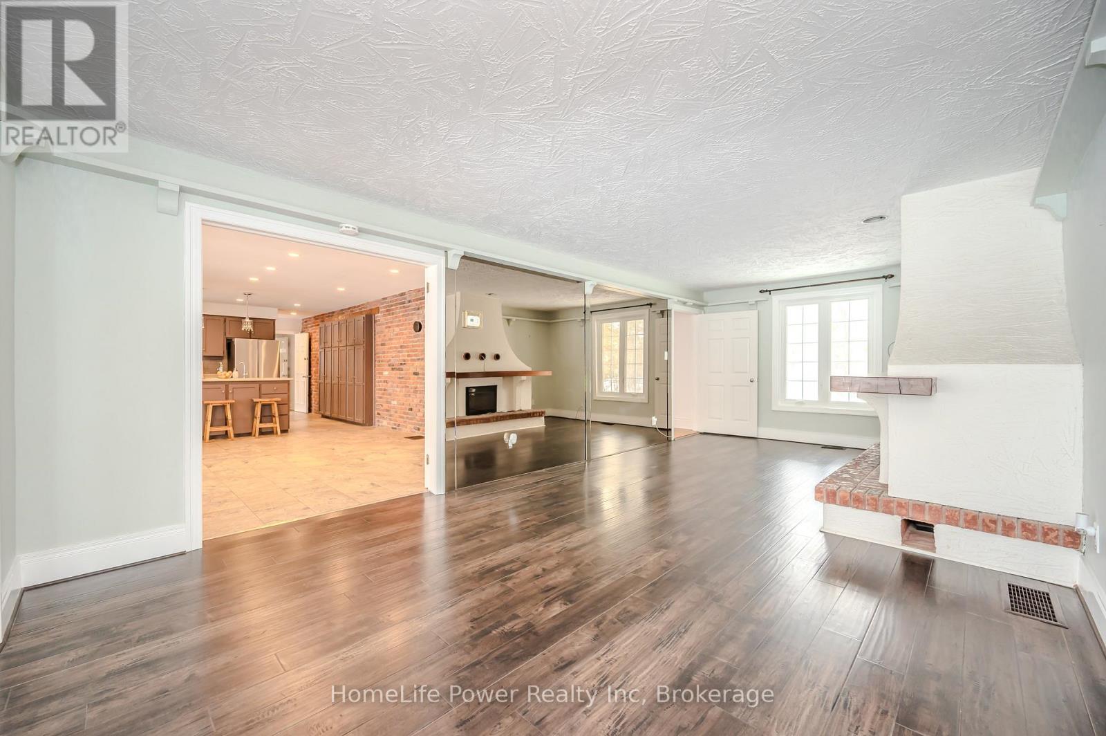 4290 Victoria Road S, Puslinch, Ontario  N0B 2J0 - Photo 9 - X12834872