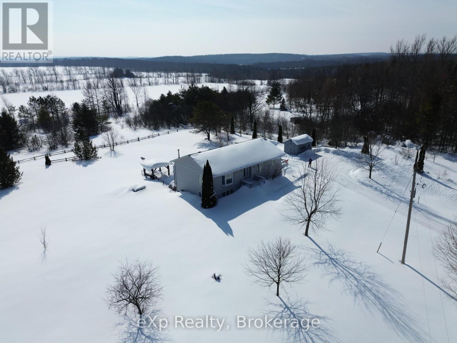 585206 10a Side Road, Grey Highlands, Ontario  K7S 3G7 - Photo 31 - X12834912