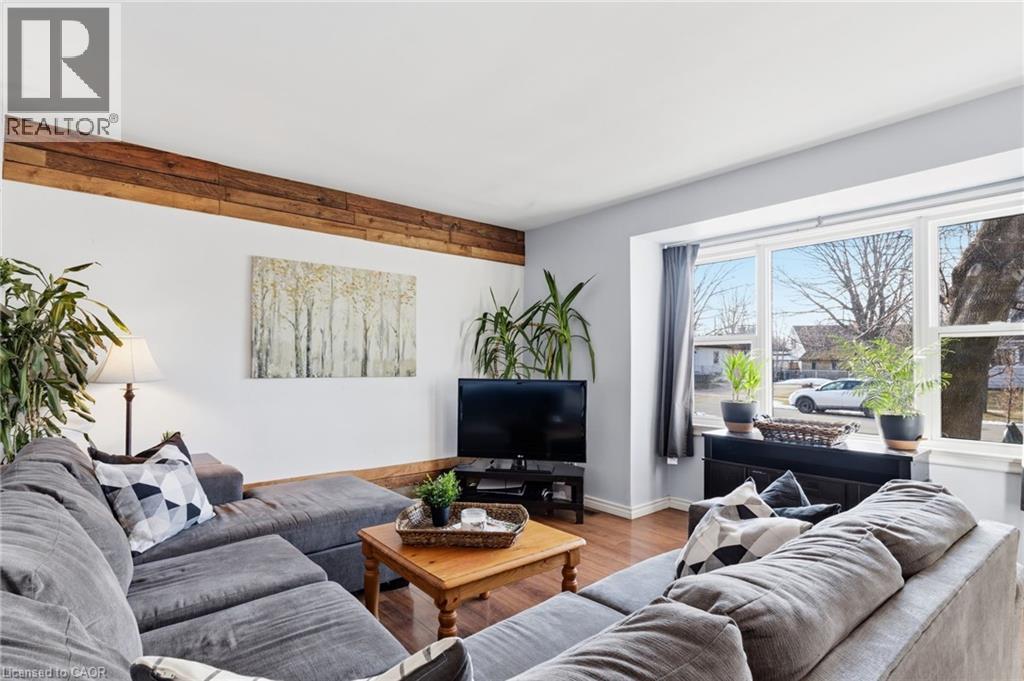 36 Blair Avenue, Hamilton, Ontario  L8H 6E7 - Photo 11 - 40807209