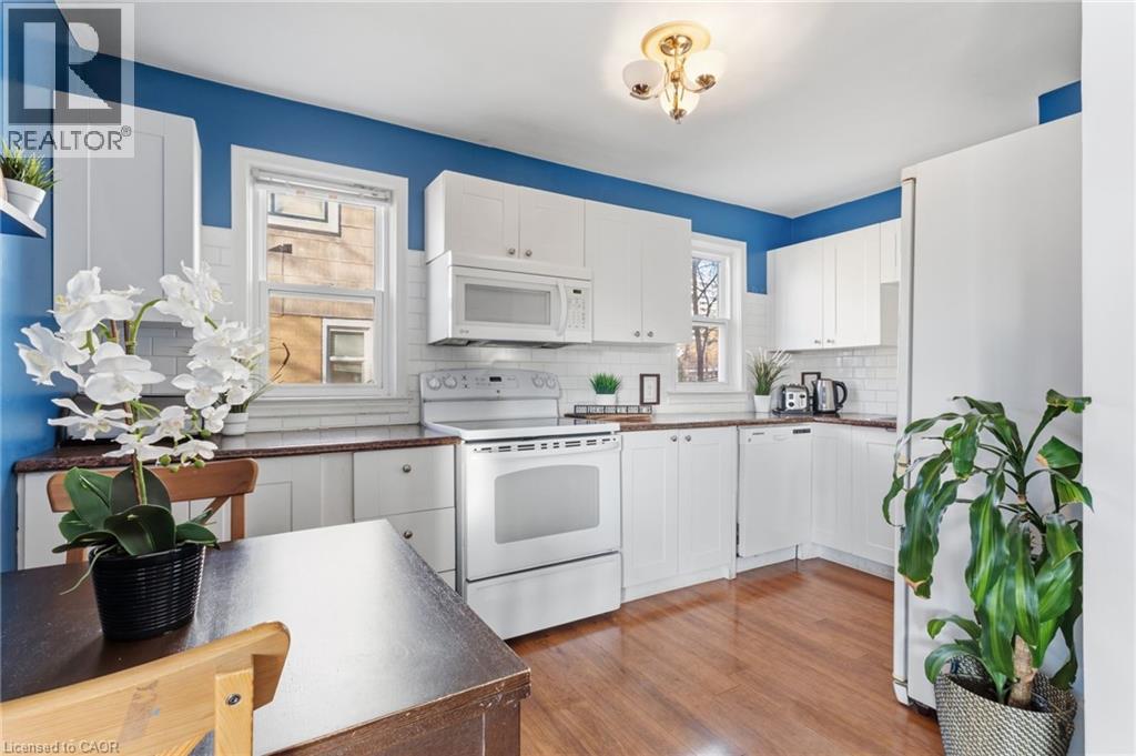 36 Blair Avenue, Hamilton, Ontario  L8H 6E7 - Photo 6 - 40807209