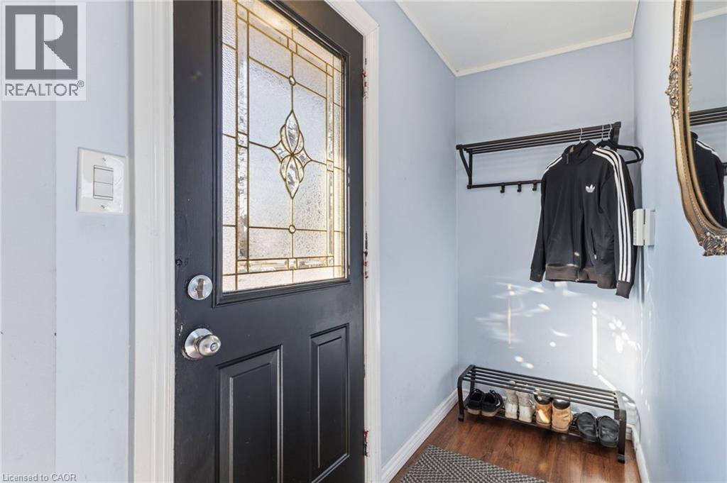 36 Blair Avenue, Hamilton, Ontario  L8H 6E7 - Photo 5 - 40807209