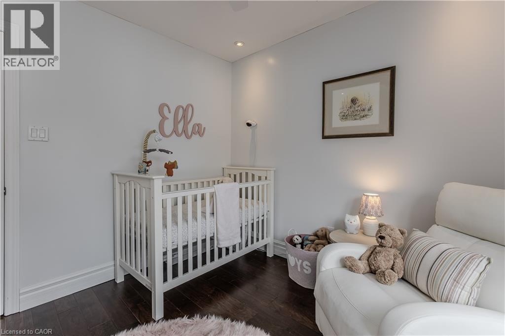 8 Mapleside Avenue, Hamilton, Ontario  L8P 3Y5 - Photo 19 - 40808564