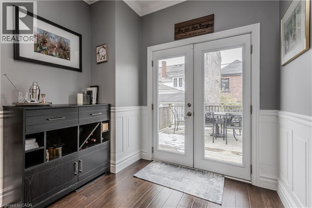 8 Mapleside Avenue, Hamilton, Ontario  L8P 3Y5 - Photo 9 - 40808564