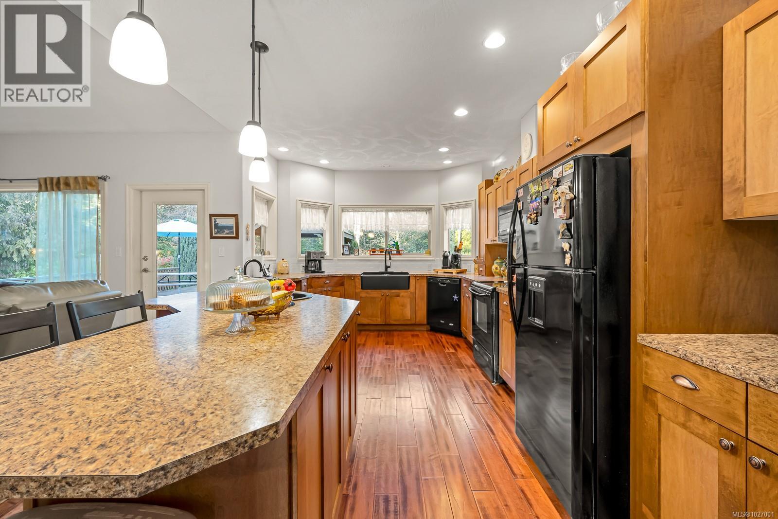 1400 Trillium Dr, Comox, British Columbia  V9M 1A4 - Photo 17 - 1027001