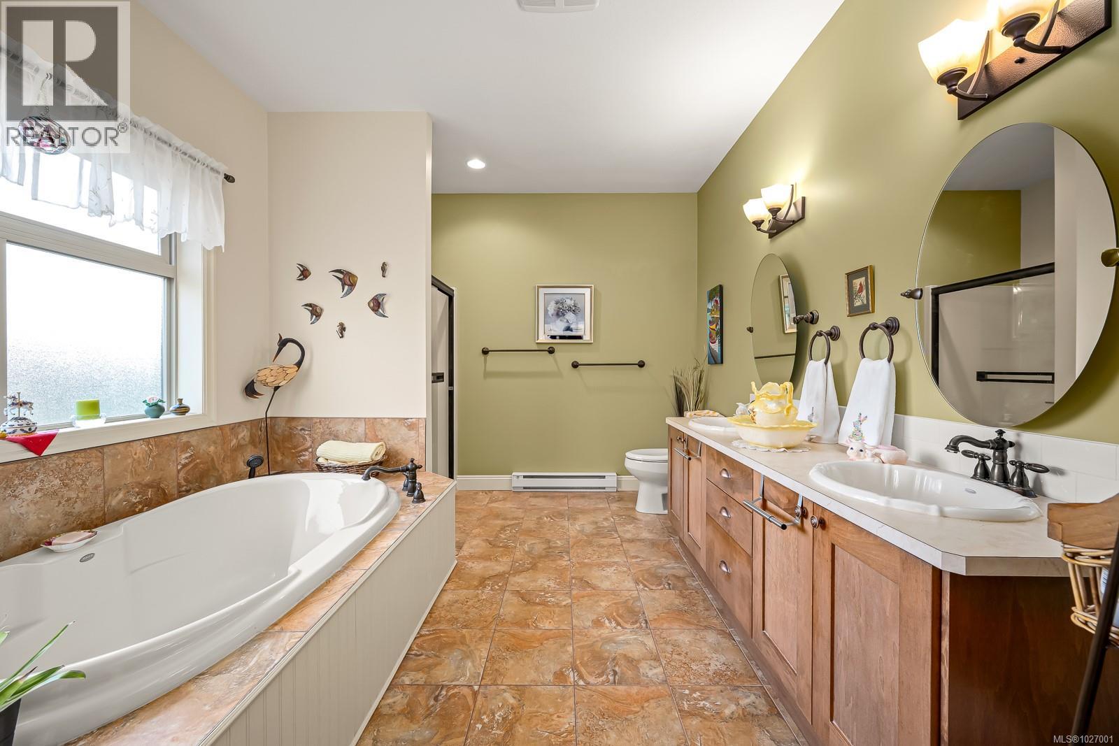 1400 Trillium Dr, Comox, British Columbia  V9M 1A4 - Photo 23 - 1027001