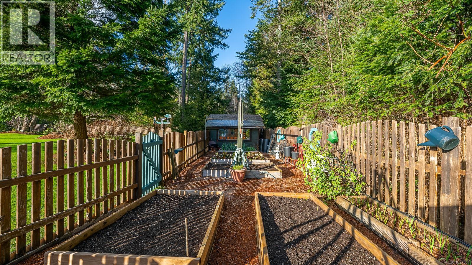 1400 Trillium Dr, Comox, British Columbia  V9M 1A4 - Photo 45 - 1027001