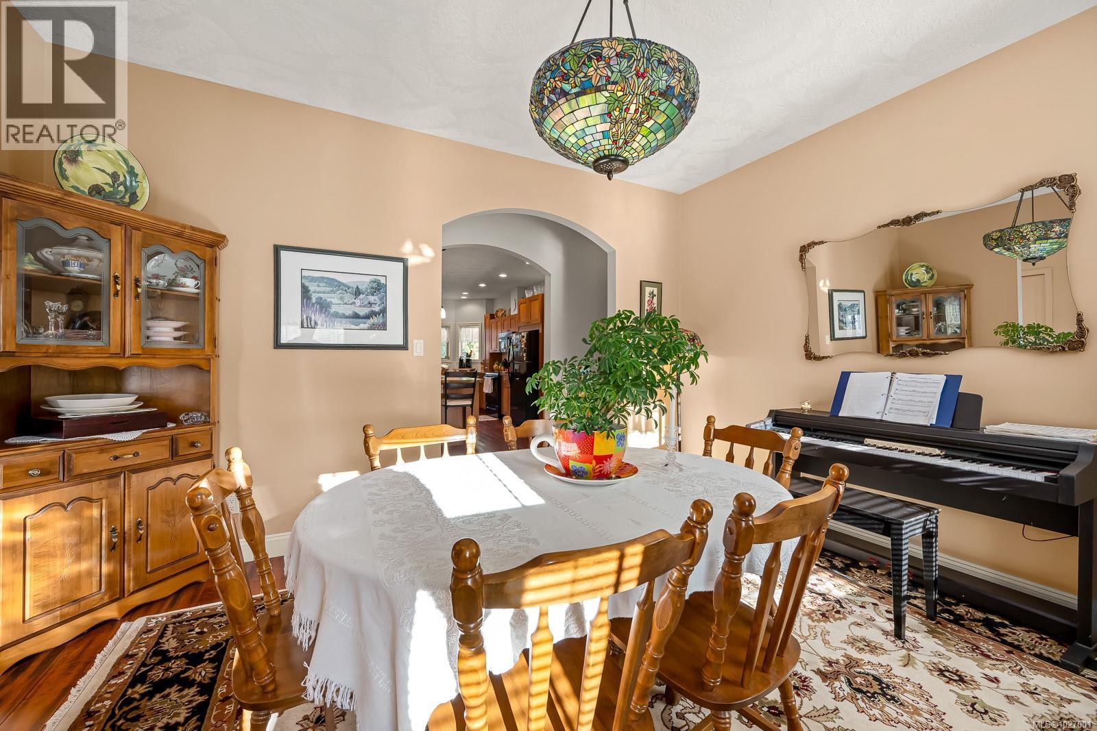 1400 Trillium Dr, Comox, British Columbia  V9M 1A4 - Photo 6 - 1027001