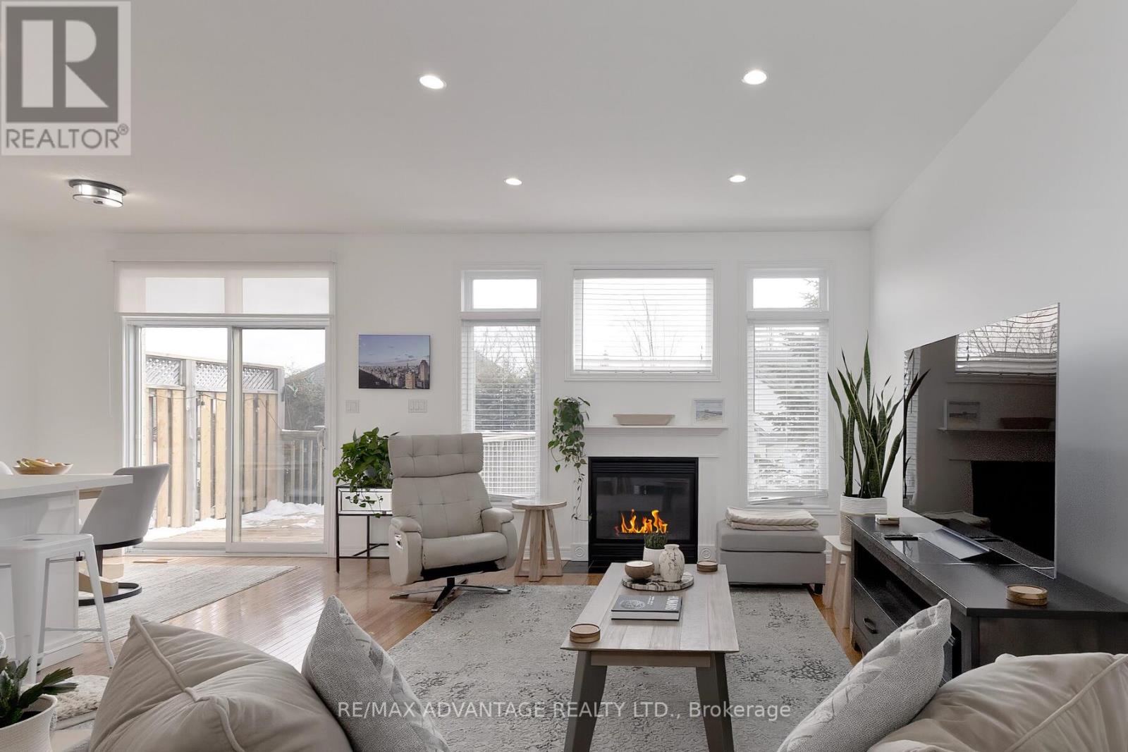 477 Blue Jay Drive, London North, Ontario  N5X 4K7 - Photo 10 - X12834638