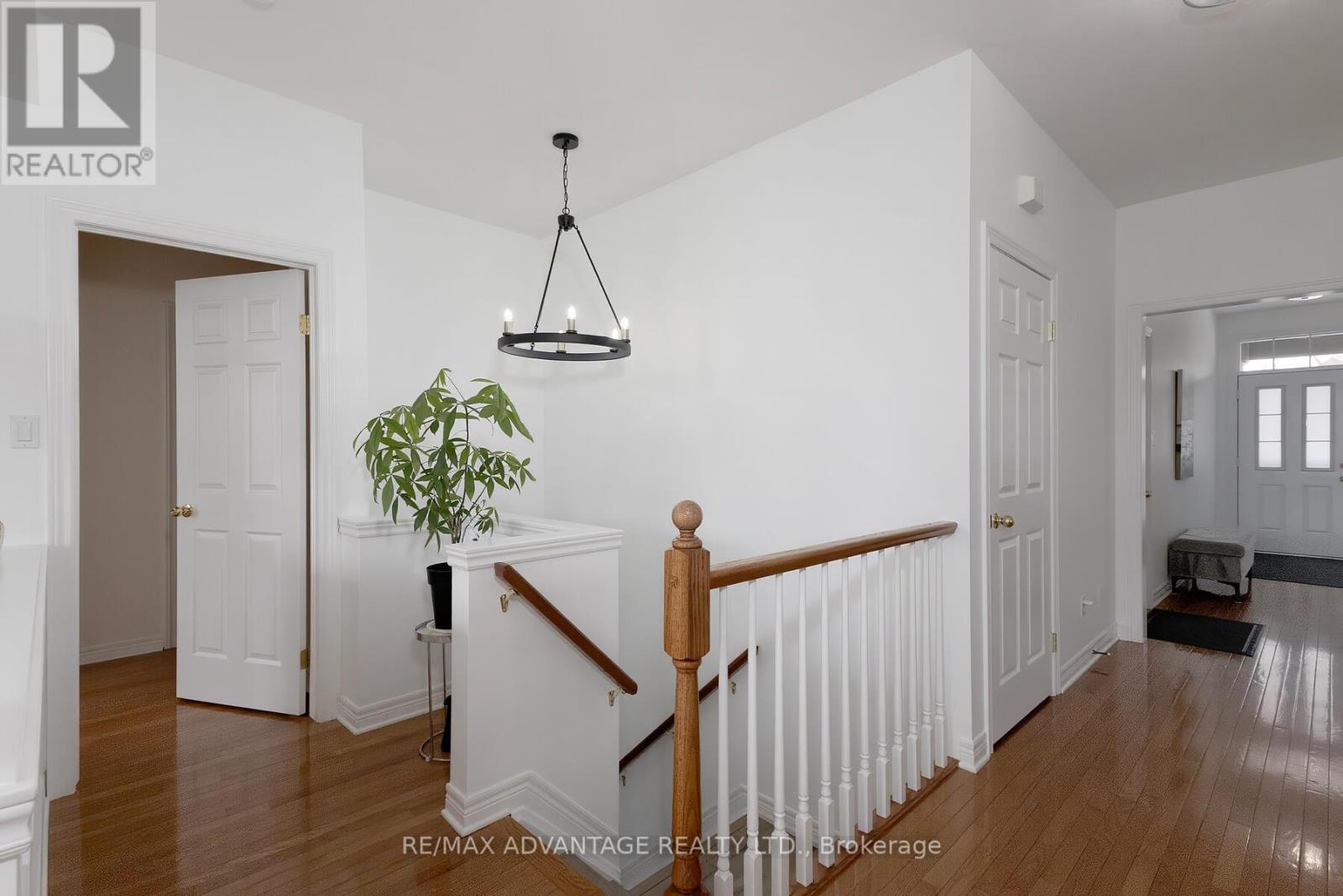 477 Blue Jay Drive, London North, Ontario  N5X 4K7 - Photo 27 - X12834638