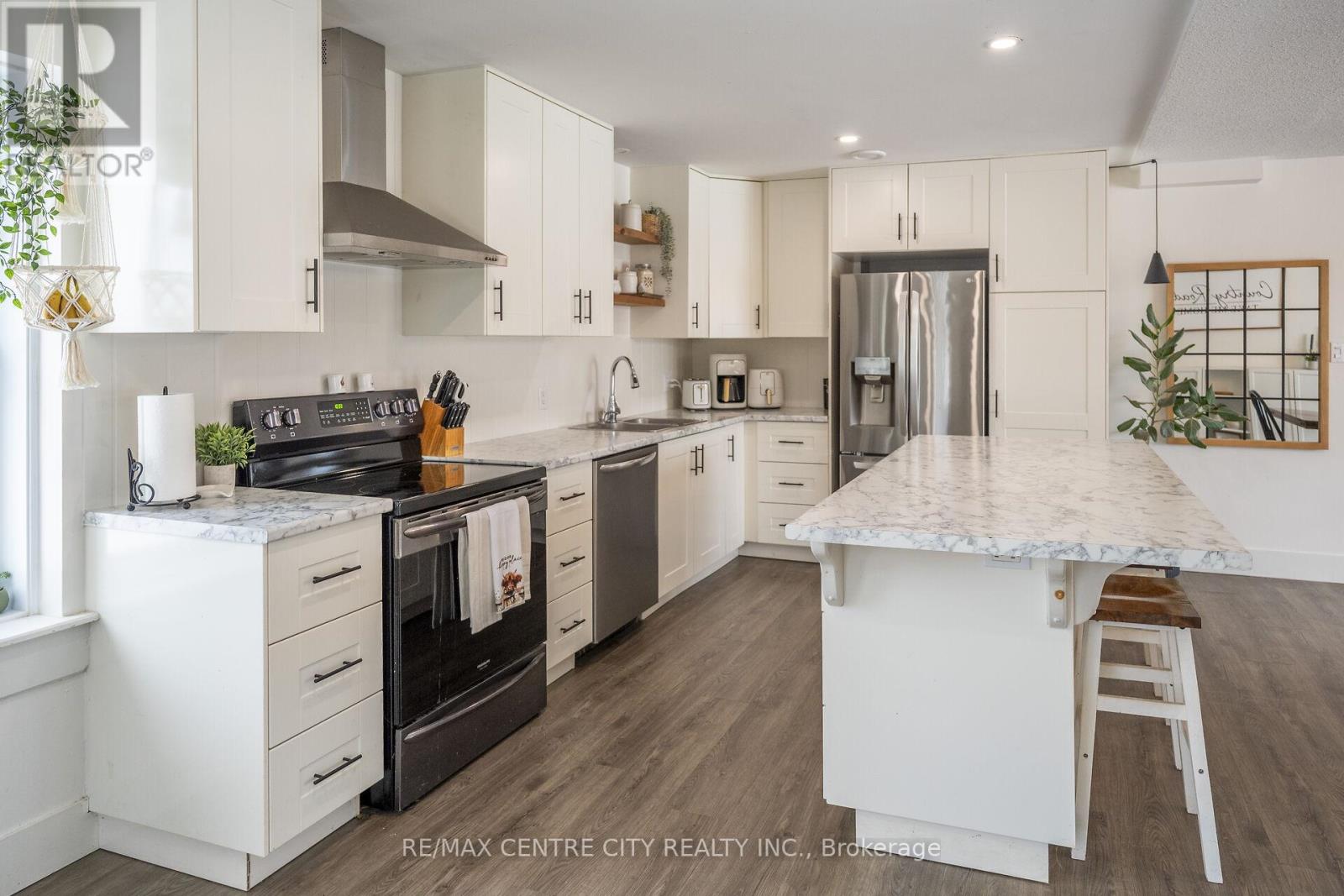 54694 Calton Line, Bayham, Ontario  N0J 1Z0 - Photo 25 - X12834822