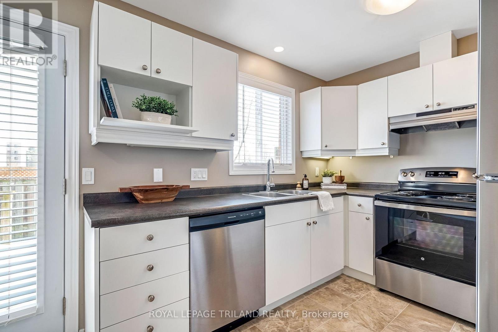 78 - 1535 Trossacks Avenue, London North, Ontario  N5X 4R1 - Photo 15 - X12834868