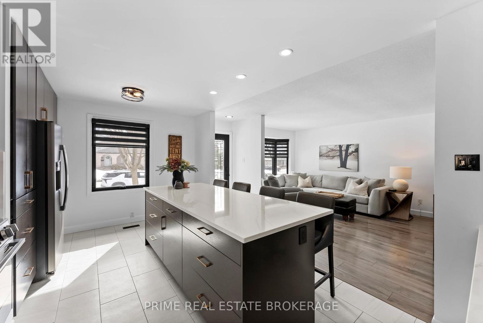 484 Ferndale Avenue, London South, Ontario  N6C 2Z1 - Photo 10 - X12834904