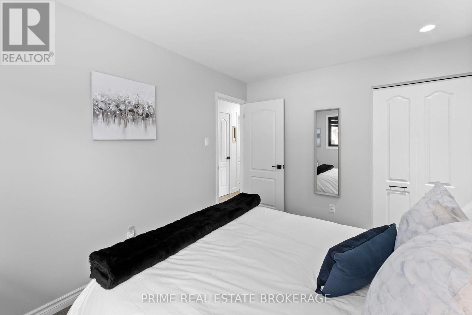 484 Ferndale Avenue, London South, Ontario  N6C 2Z1 - Photo 12 - X12834904