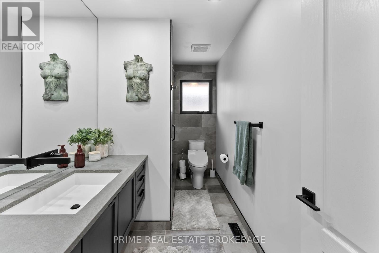 484 Ferndale Avenue, London South, Ontario  N6C 2Z1 - Photo 21 - X12834904