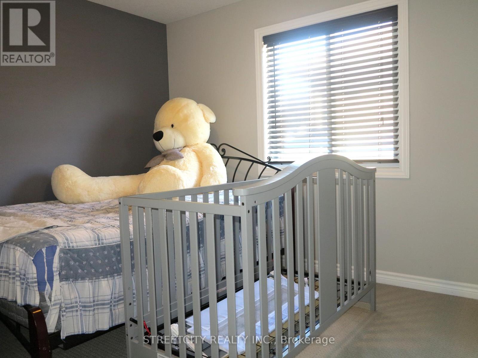 1533 Healy Road, London North, Ontario  N6G 5P4 - Photo 17 - X12834908