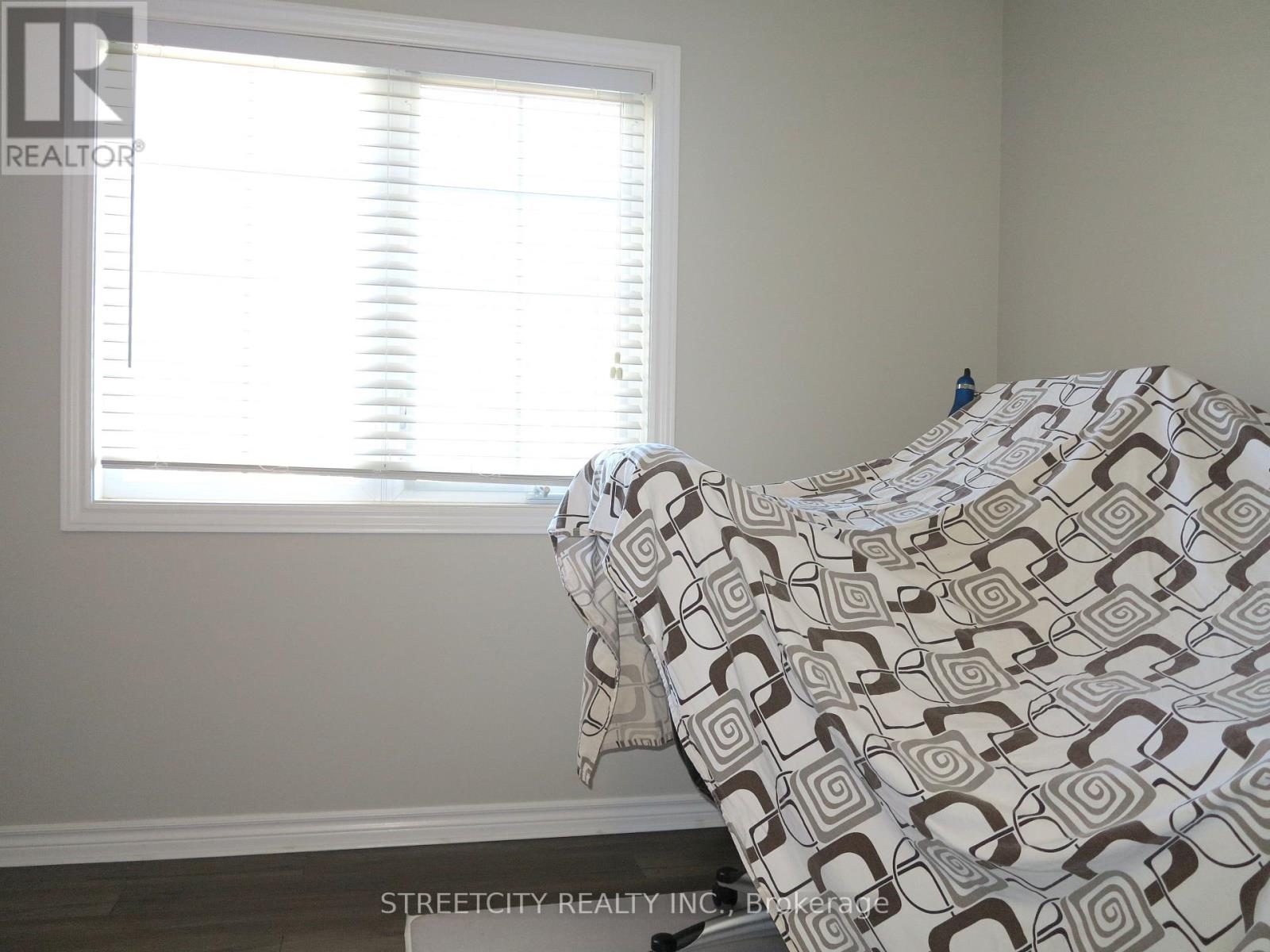 1533 Healy Road, London North, Ontario  N6G 5P4 - Photo 21 - X12834908