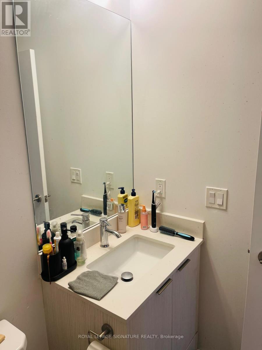 301 - 38 Forest Manor Road, Toronto, Ontario  M2J 1M1 - Photo 13 - C12828920