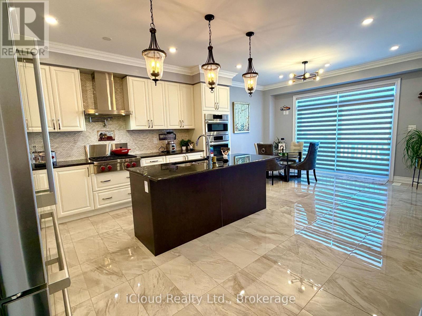 56 Esther Crescent, Thorold, Ontario  L3B 0G2 - Photo 7 - X12450499