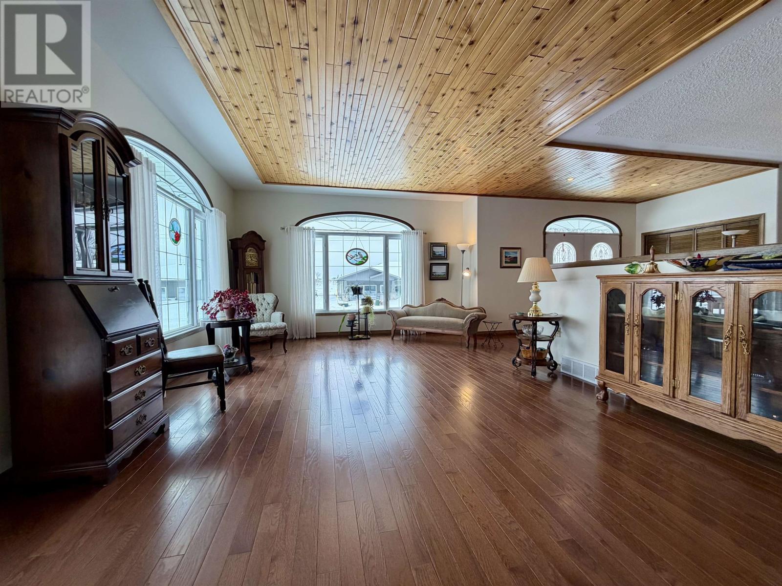 1105 Nelson St, Fort Frances, Ontario  P9A 1C3 - Photo 16 - TB2600331