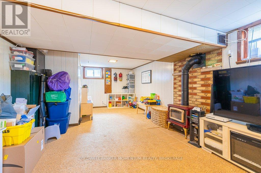 313 Highland Avenue, Fort Erie (Central), Ontario  L2A 2Y1 - Photo 24 - X12834830