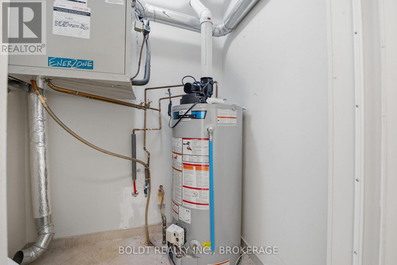 8 - 49 Ontario Street, Grimsby, Ontario  L3M 3H2 - Photo 22 - X12834842