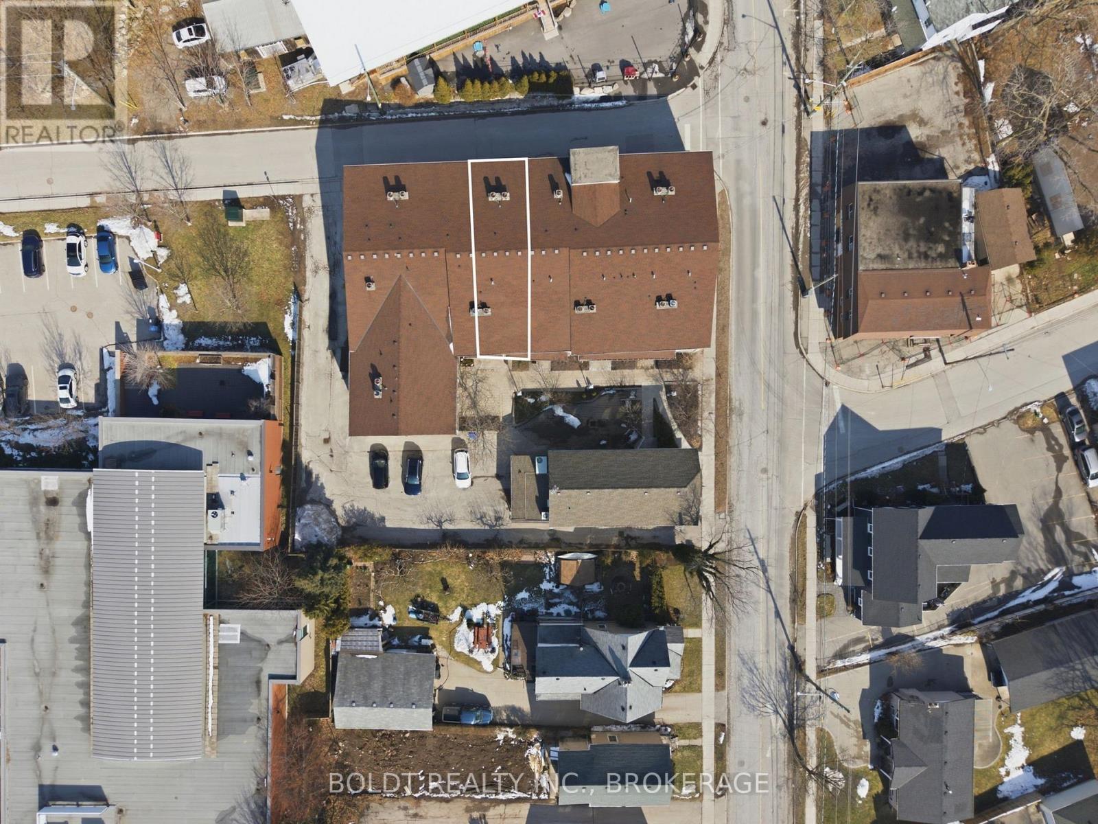 8 - 49 Ontario Street, Grimsby, Ontario  L3M 3H2 - Photo 26 - X12834842