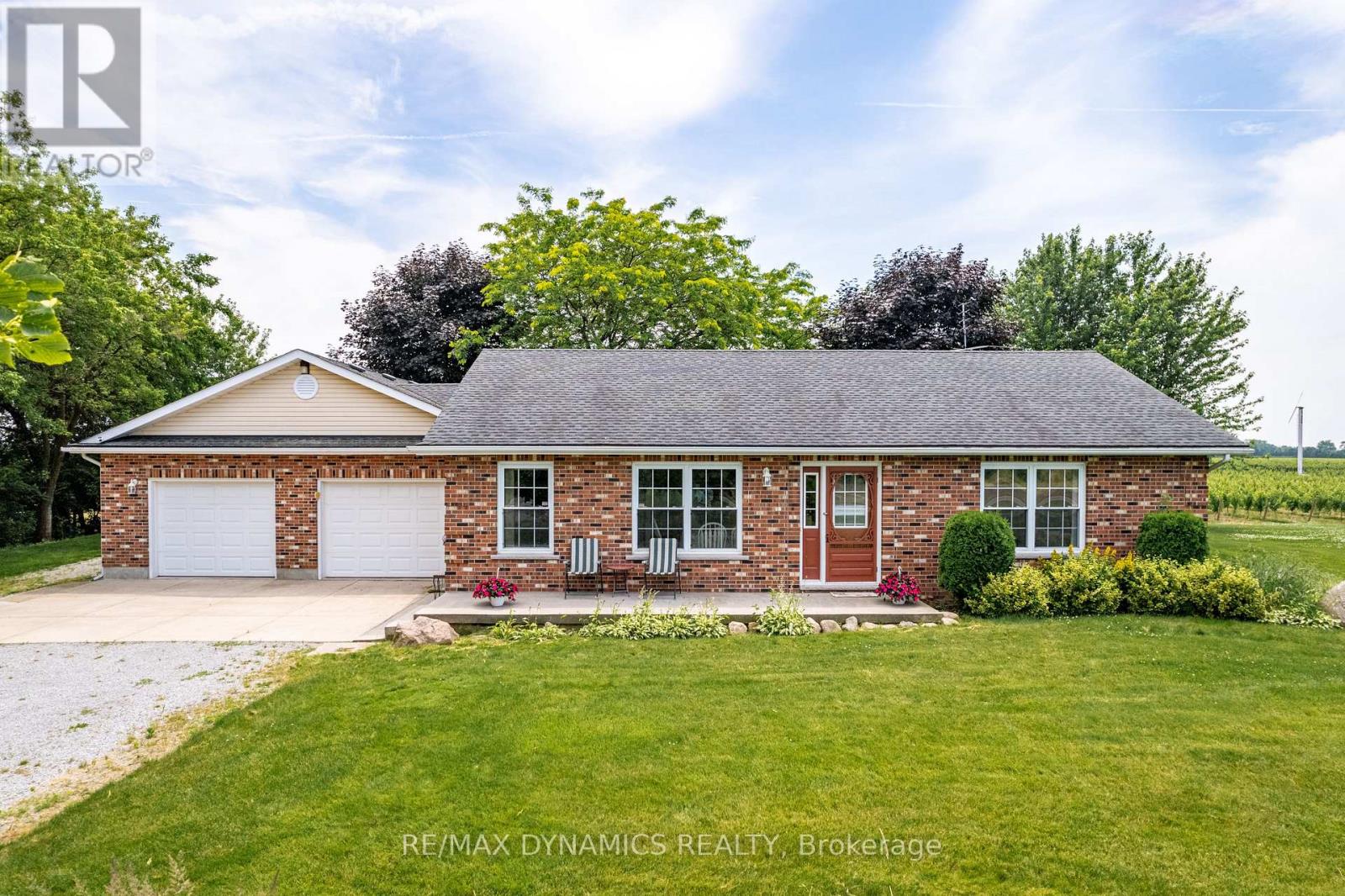 1301 East West Line, Niagara-On-The-Lake (River), Ontario  L0S 1J0 - Photo 1 - X12834858